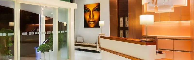 Holiday Inn Express Hong Kong Soho, An Ihg Hotel
