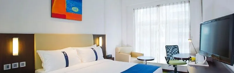 Holiday Inn Express Hong Kong Soho, An Ihg Hotel