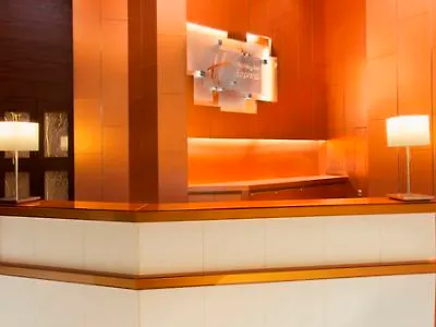 Holiday Inn Express Hong Kong Soho, An Ihg Hotel